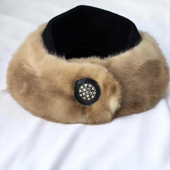 Vintage‎ Mink Fur Collar Rhinestone Button Accent Elegant Women's Black Lining - Picture 1 of 8
